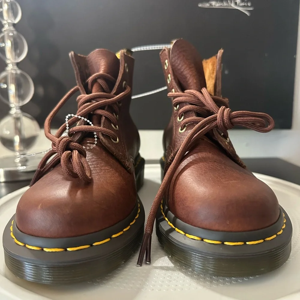 🆕Dr. Martens 101 Unbound Leather Ankle Boots